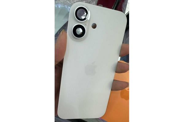iPhone 17 Back Cover Glass