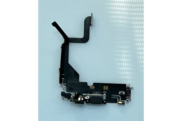 iPhone 13 Pro Charge Flex
