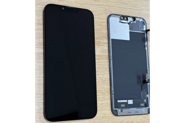 iPhone 13 Mini Display