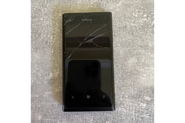 Nokia Lumia 800 1 Phone Nokia Lumia 800 1 Phone