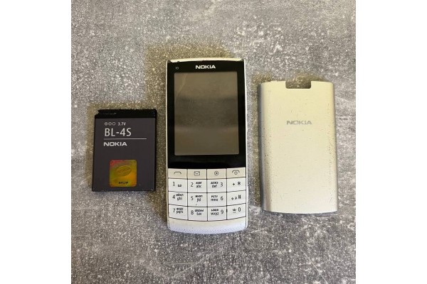 Nokia X3-02 Phone