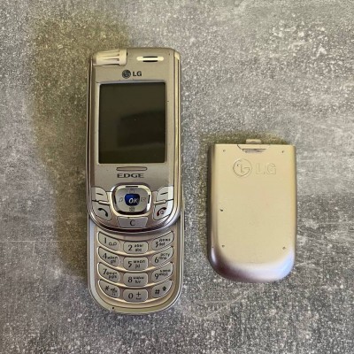 LG A7150 Phone