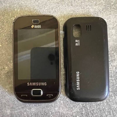 Samsung GT-B5722 Phone Samsung GT-B5722 Phone