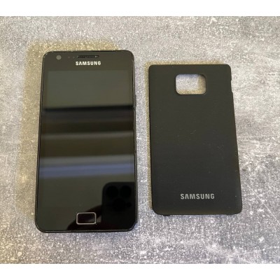 Samsung GT-i9100 Phone Samsung GT-i9100 Phone
